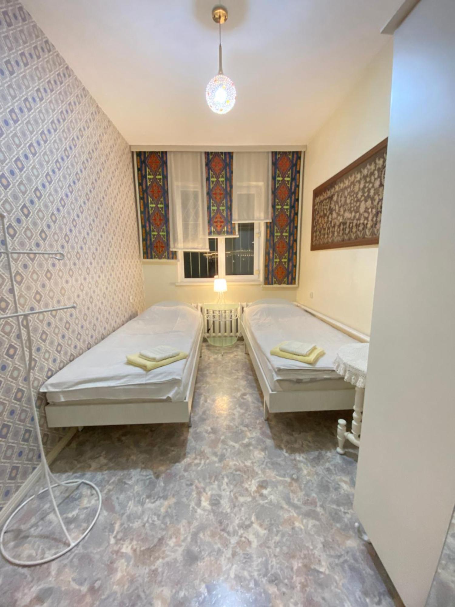 Хостел Особнячок Bishkek Bagian luar foto